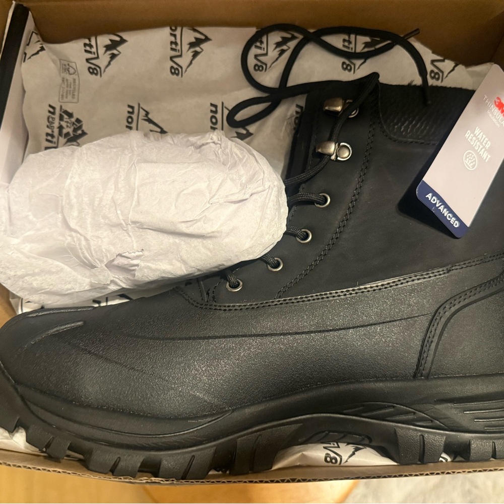 Brand New/Never Used Hiking Boots